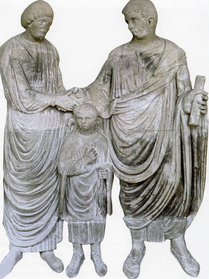 famille gallo-romaine - Treves.jpg